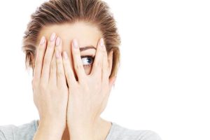 بی نظمی دندان ها و تاثیر آن روی اعتماد به نفس